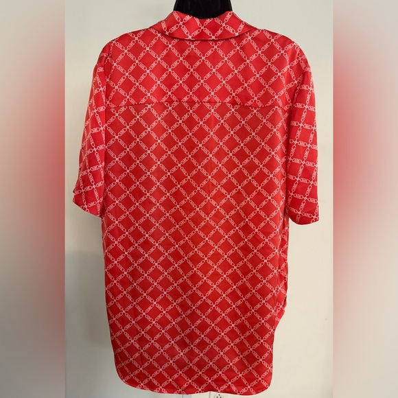 Michael Kors Camp Shirt and Short Set. Color: Coral. Size: M. - Picture 5 of 11